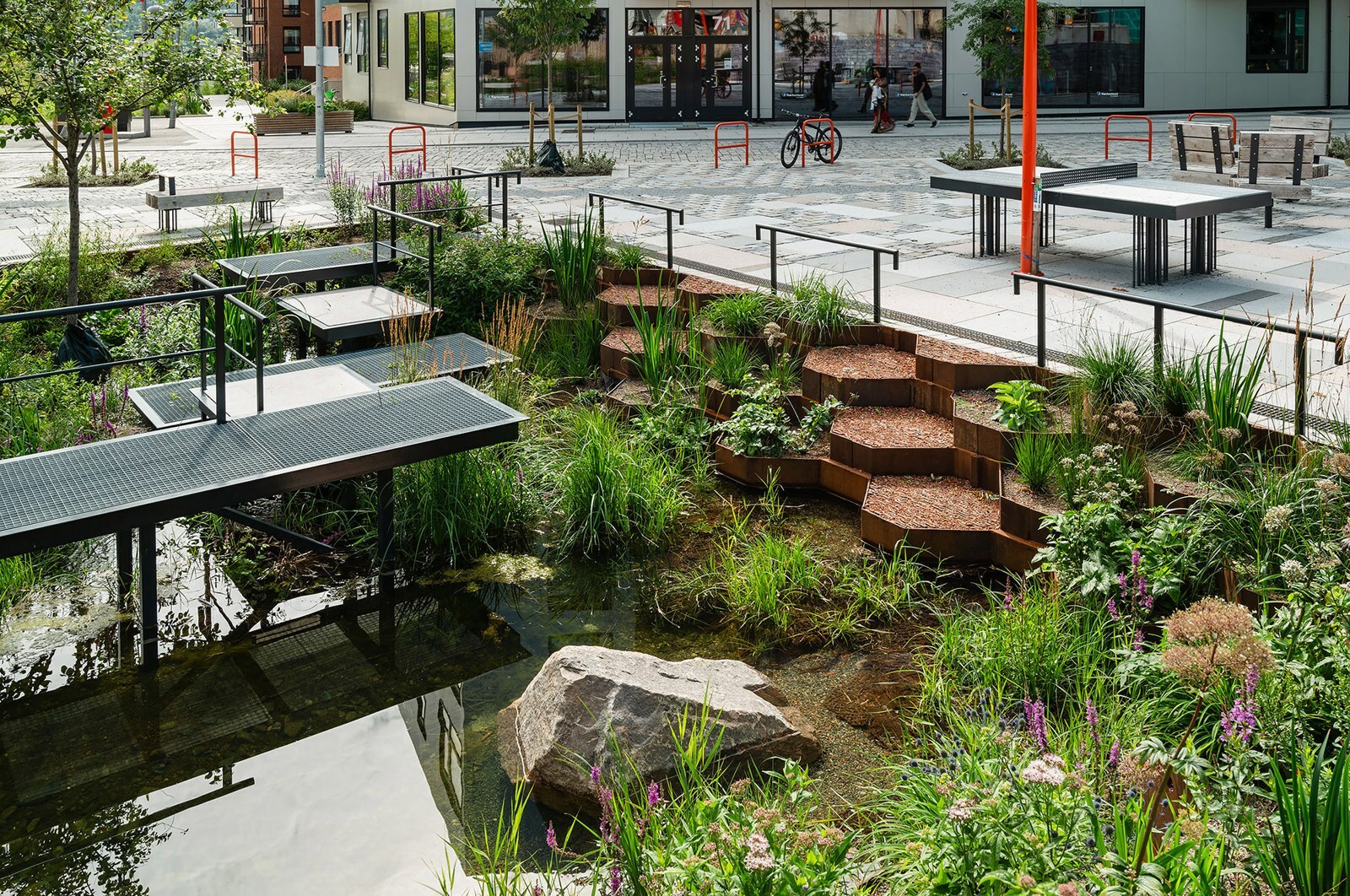 A2 Vollebekk torg regnbed 2